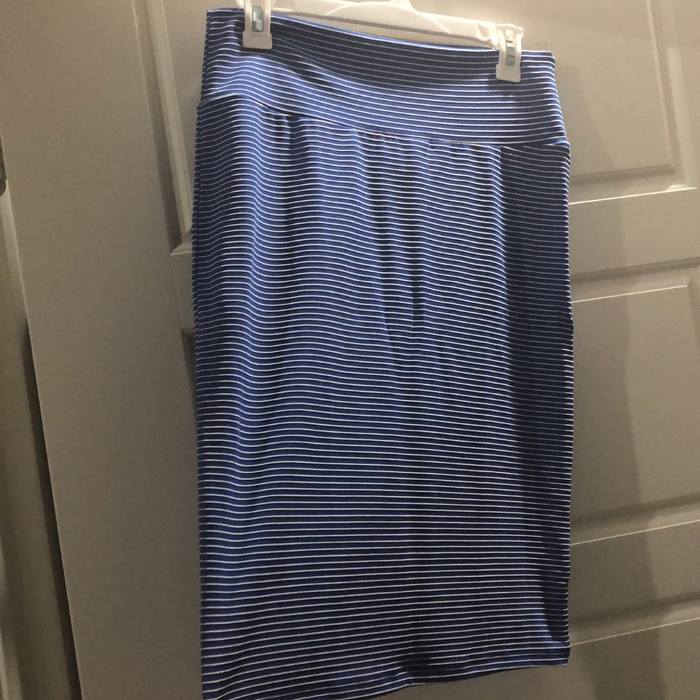 Below the knee skirt